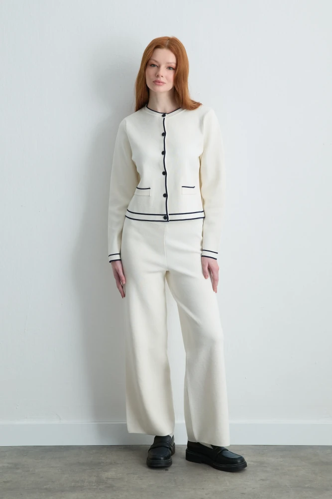 Biyeli Triko Hırka & Bol Paça Pantolon - Ekru Takım