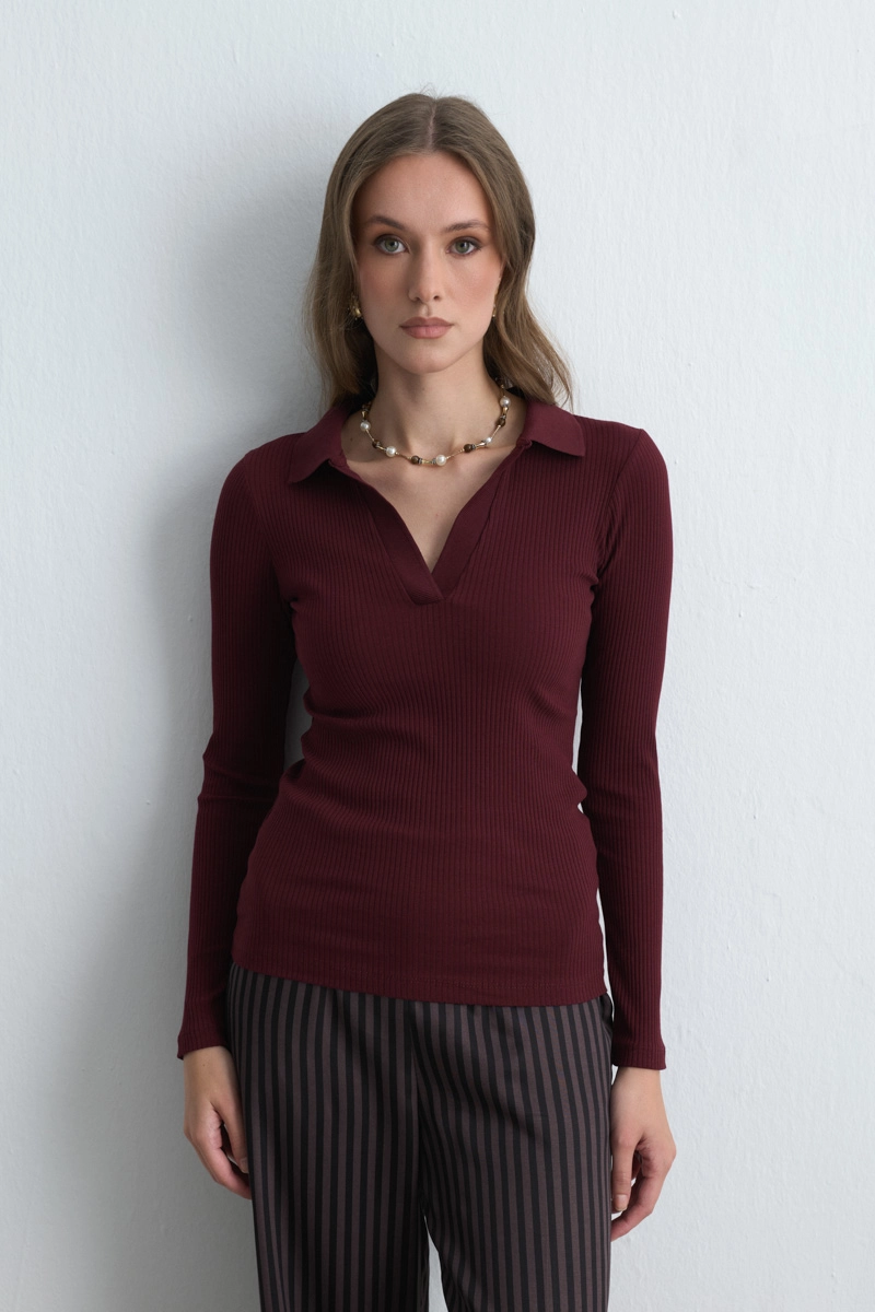 Polo Collar Cotton Knit Blouse Burgundy