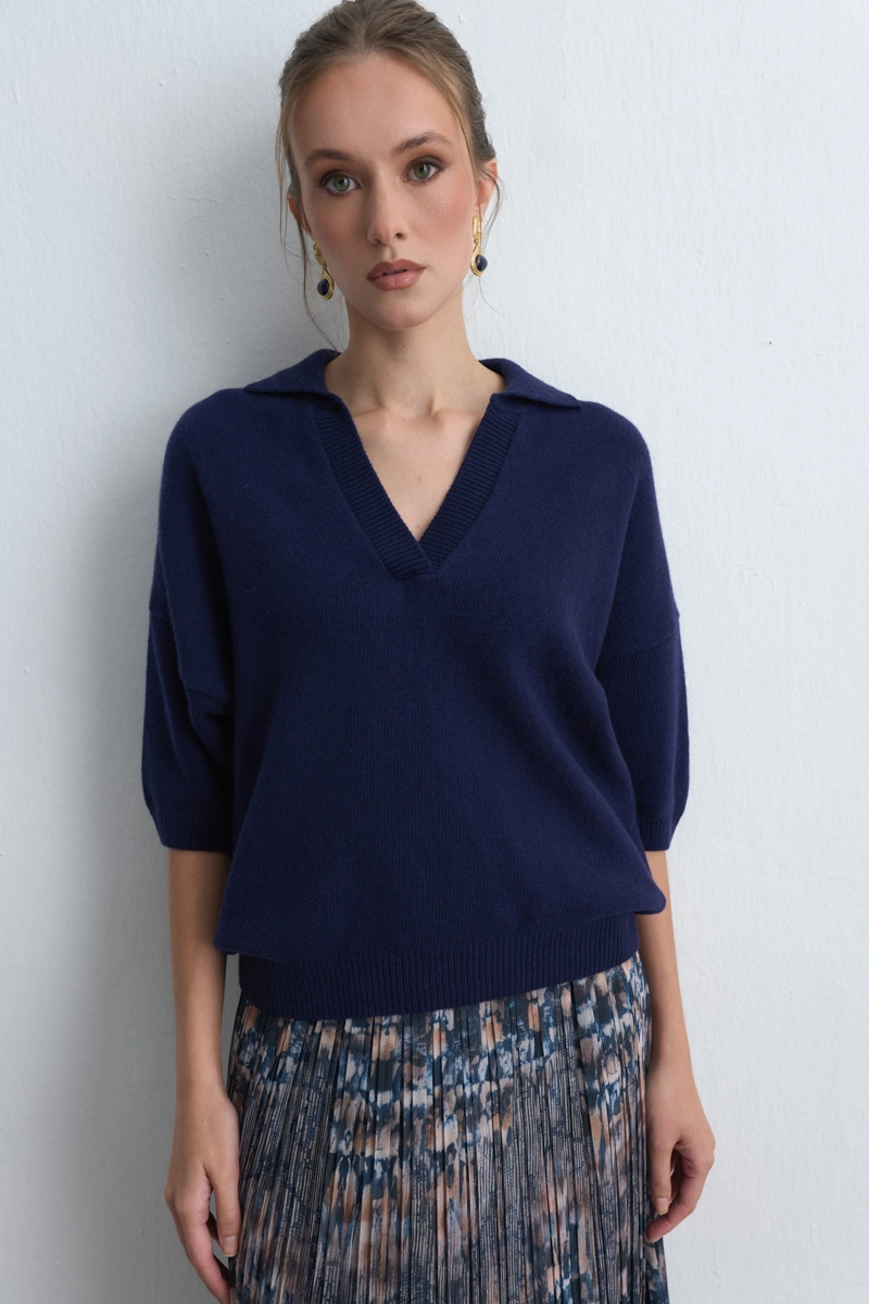 Polo Collar Wool Knit Navy Blue