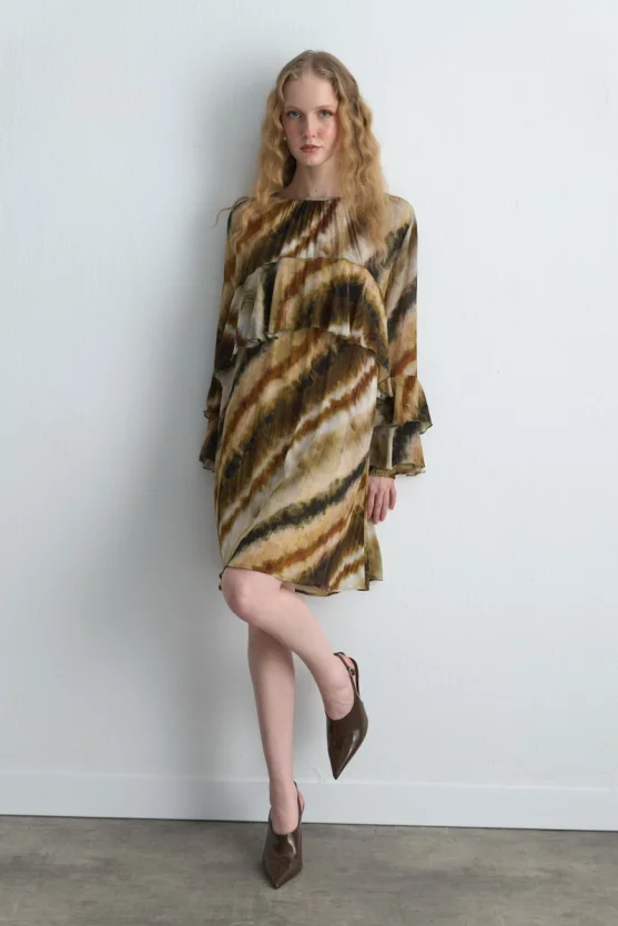 Volanlı Rahat Kesim Kısa Elbise - Bej - 3